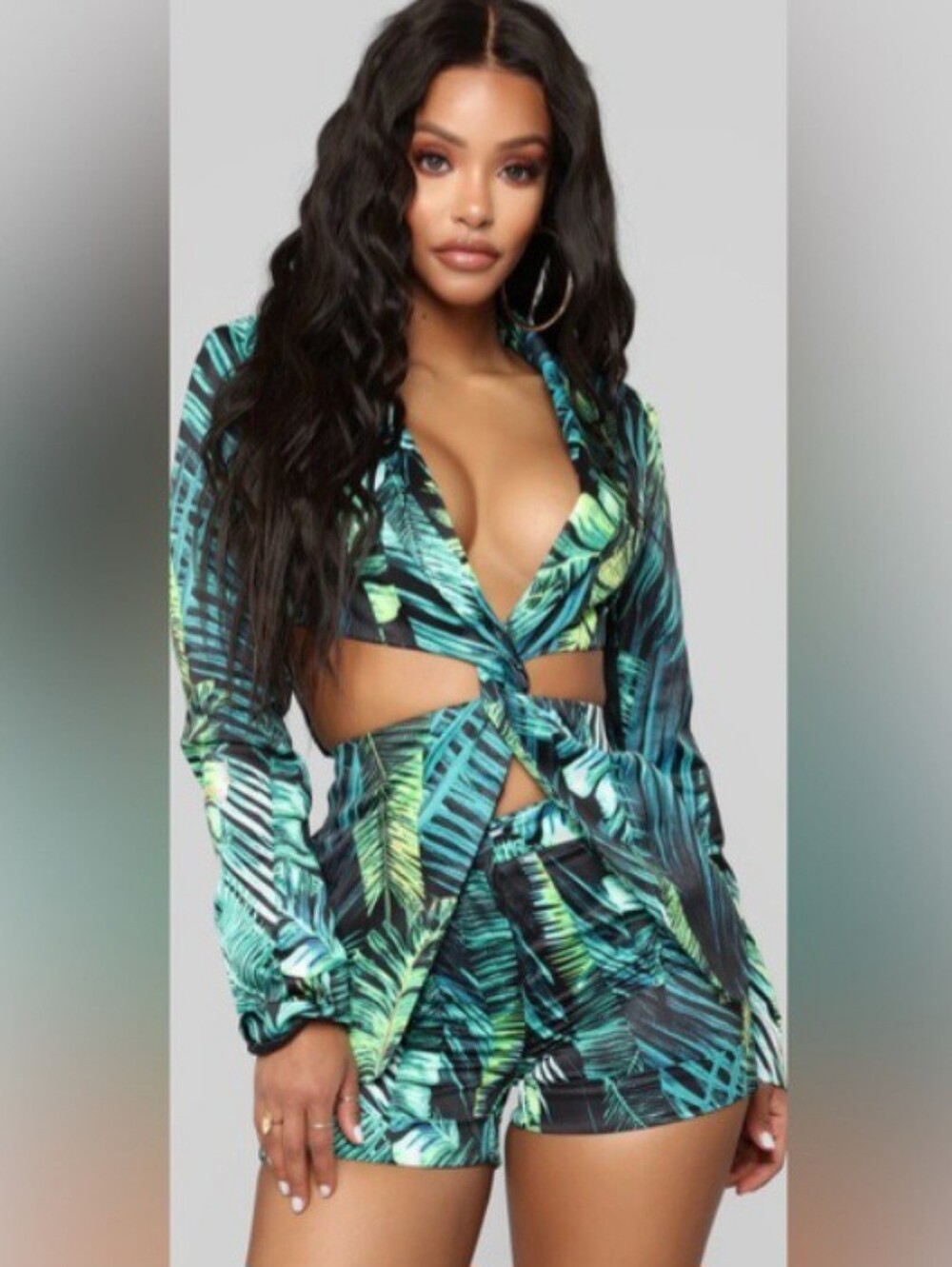 💚Fashion Nova💚 💚Tropical Palm Print Tie-Front Set - Teal Green💚